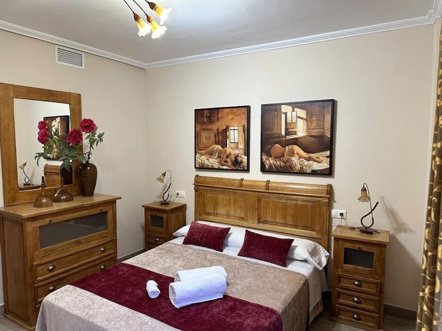 Апартаменти Piso En Linares Zona Centro Con Parking Gratis Екстер'єр фото